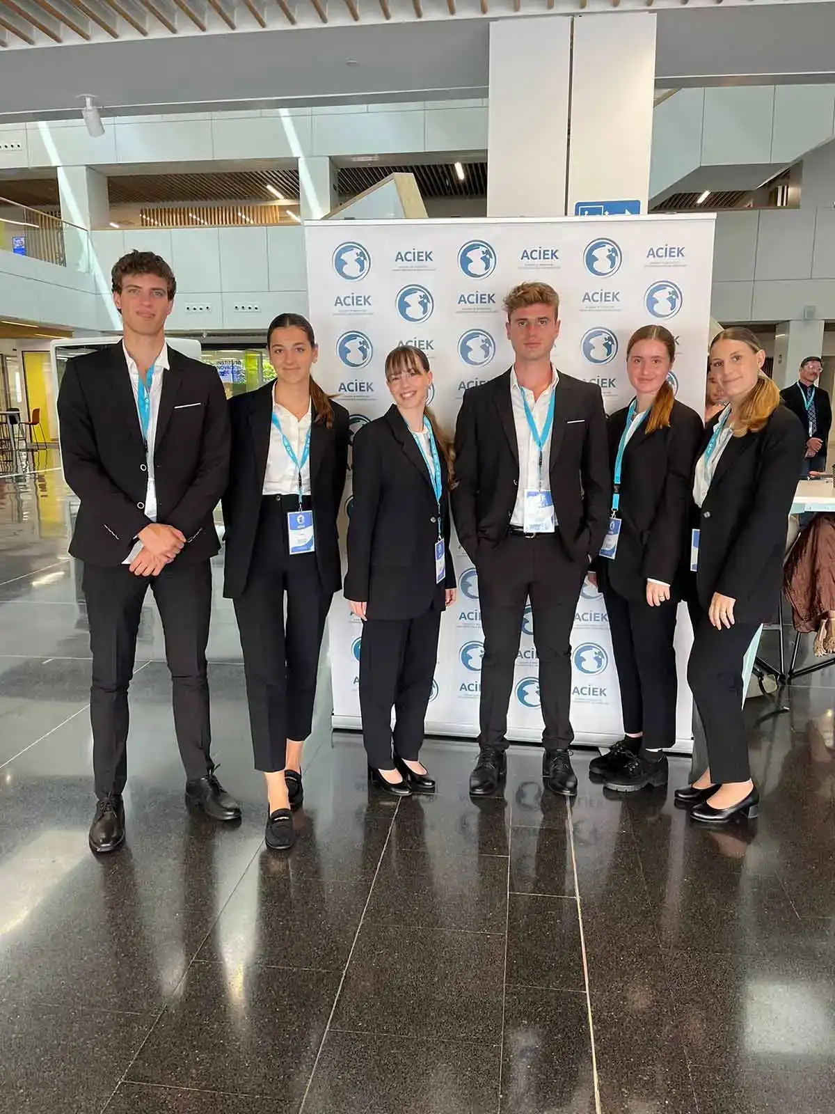 Equipo de personal para eventos colaborativo